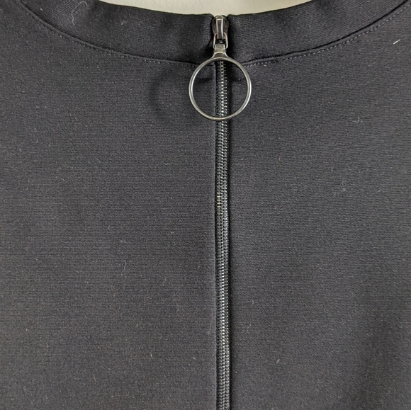 AKRIS Ponte Zip Fitted Black Sweater Top M Knit Minimalist Fine Gauge Designer - Picture 3 of 14